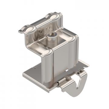 Gala spaile fotoelektrisko moduļu montāžai, brīvs lauks