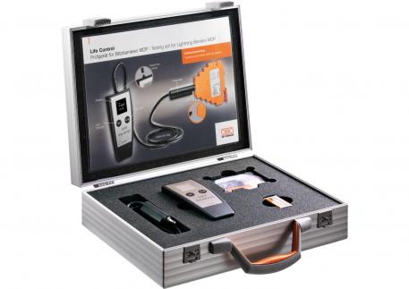 Zibensaizsardzības barjeru pārbaudes ierīce